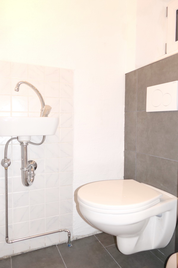 06-G�ste-WC Reihenmittelhaus Bad T�lz
