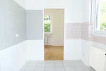 15-K�che Ger�umiger Bungalow (erweiterbar) auf park�hnlichem Grundst�ck