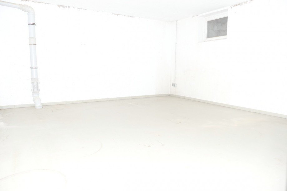 28-Gro�er-Keller Wohnung Lenggries