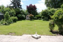 06-gro�er-Garten Ger�umiger Bungalow (erweiterbar) auf park�hnlichem Grundst�ck