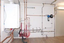 20-Heizungsraum Bezugsfrei: Neu saniertes Reihenhaus mit drei Zimmern + Wohnk�che