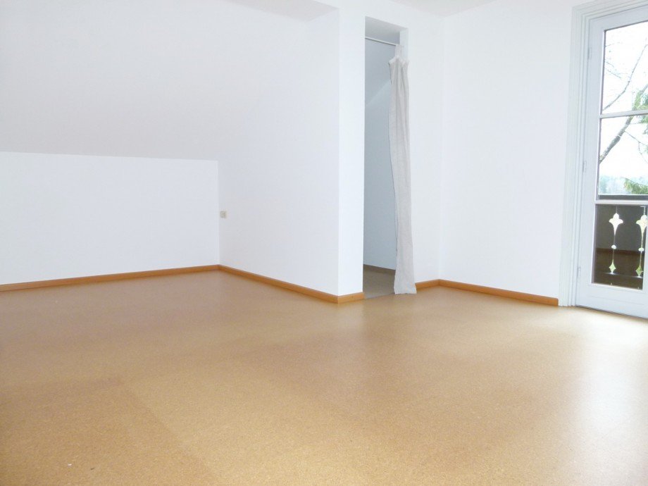 06-Schlafen Dachgeschosswohnung Bad T�lz
