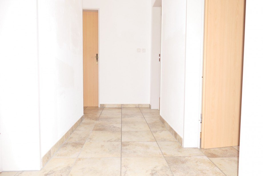 02-Flur Etagenwohnung Waakirchen
