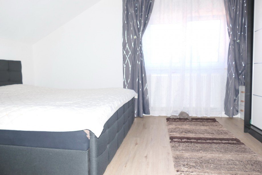 09-Schlafzimmer Maisonettewohnung Bad T�lz