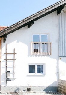 22-Ansicht Bezugsfrei: Neu saniertes Reihenhaus mit drei Zimmern + Wohnk�che