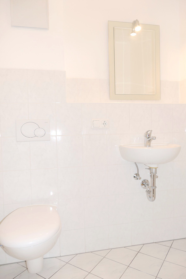 04-G�ste-WC Erdgeschosswohnung Lenggries