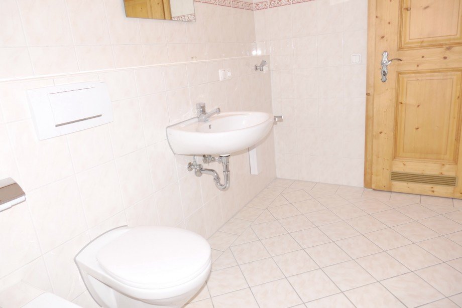 12-Bad Wohnung Lenggries