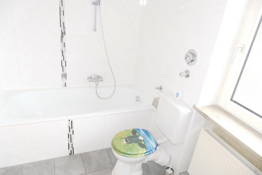 12-Bad Etagenwohnung Waakirchen