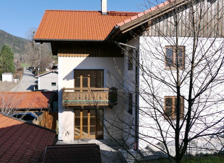 01-Ansicht Lenggries Wohnung Gro�e Split-Level-Wohnung (6 R�ume) mit Bergpanorama