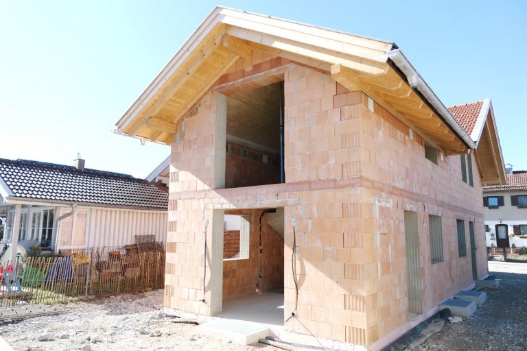 01-Ansicht-Gartenseite Bad T�lz Reiheneckhaus Neubau-Reiheneckhaus zur Fertigstellung nach Ihren W�nschen