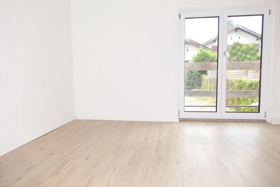 02-Wohnzimmer Reihenmittelhaus Bad T�lz